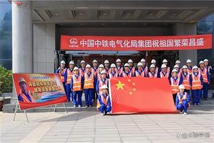 苏亚雷斯晒照：是对手也是朋友❤️⚽随后梅西转发